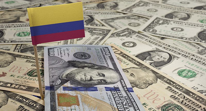 Dólar Colombia 6 de julio termina con fuerte alza en máximos históricos y roza los $4.400